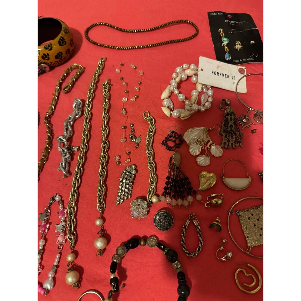 Vintage to Modern Mixed Costume Jewelry Reseller Lot - As-Is Craft Repair - Picture 10 of 16
